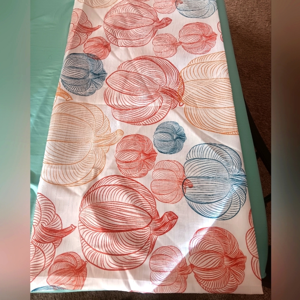 Shower curtain,  pumpkin design